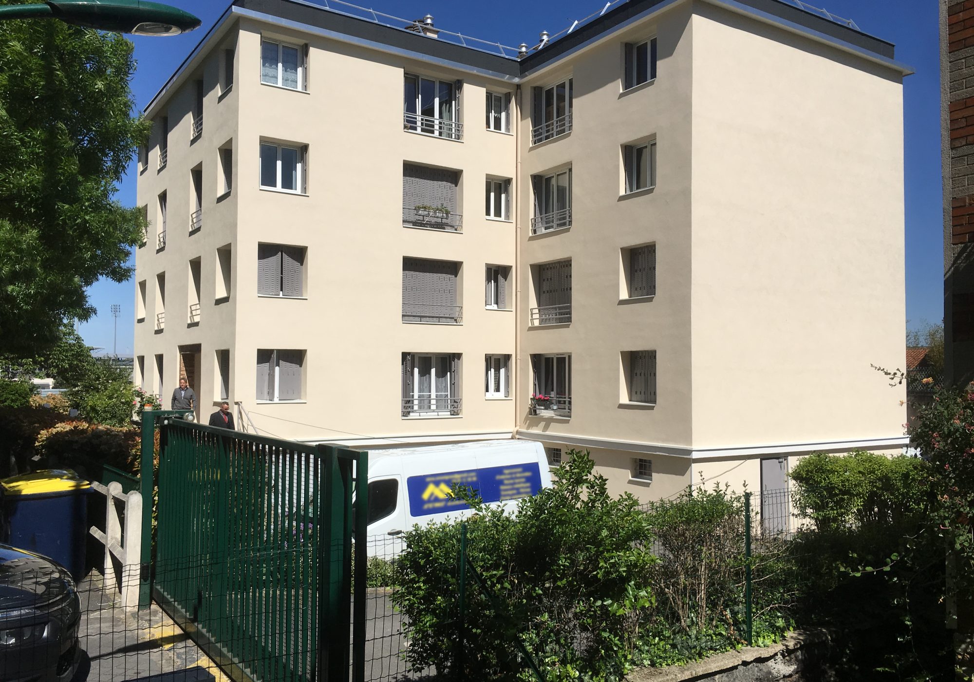 Colombes façade